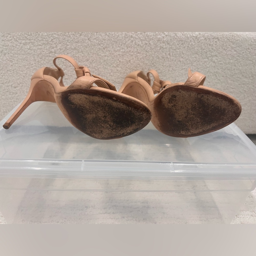 Alexandre Birman Tan Bow High Heel Sandals - Picture 2 of 4
